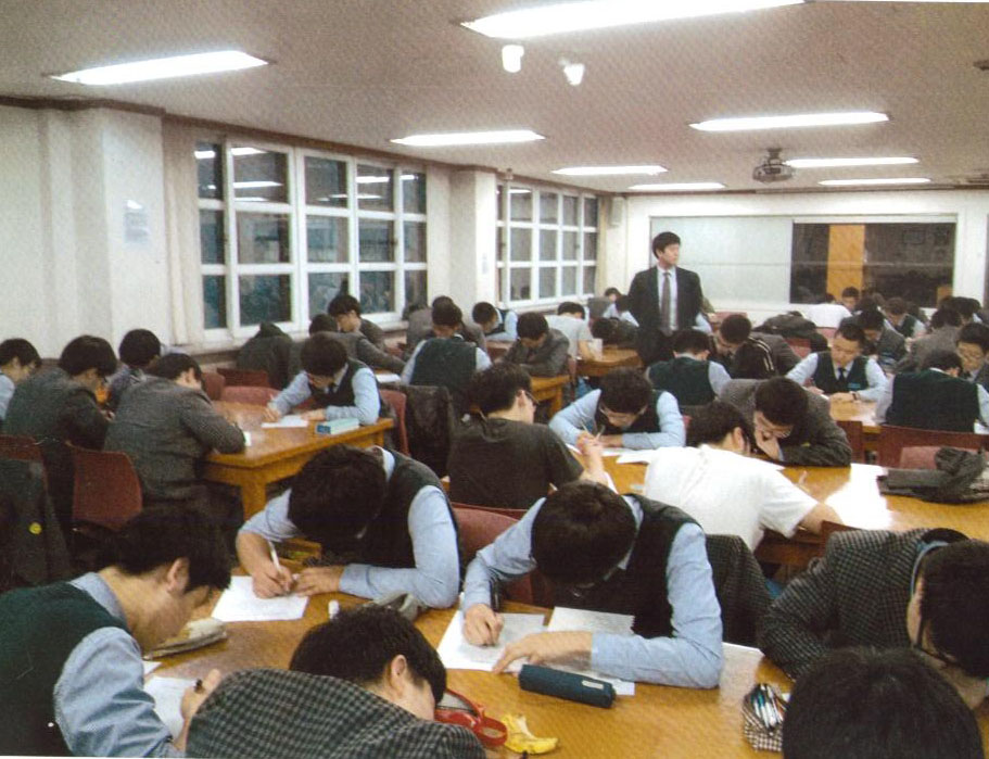 회전_12345 009.jpg : 제12회 청소년 통일백일장 전국대회 -  예선(고등부/해외)