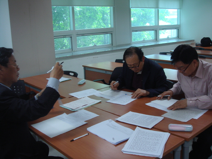 크기변환_DSC06668.JPG : 제12회 청소년 통일백일장 전국대회 -  본선심사(부문별)