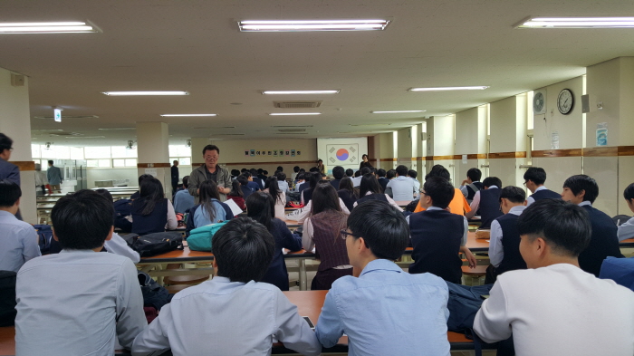 2015.10.02 서울00중학교 국가관교육 장면.jpg : 2015.10.02 서울00중학교 국가관교육 장면