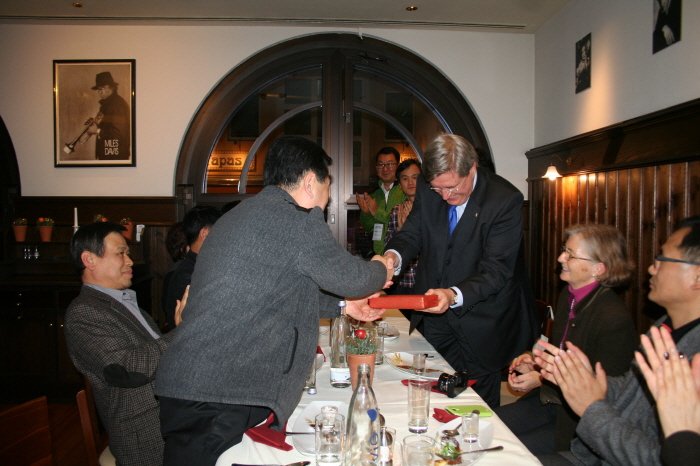 크기변환_2013.11.25-2.jpg : 정부 해외연수(3)